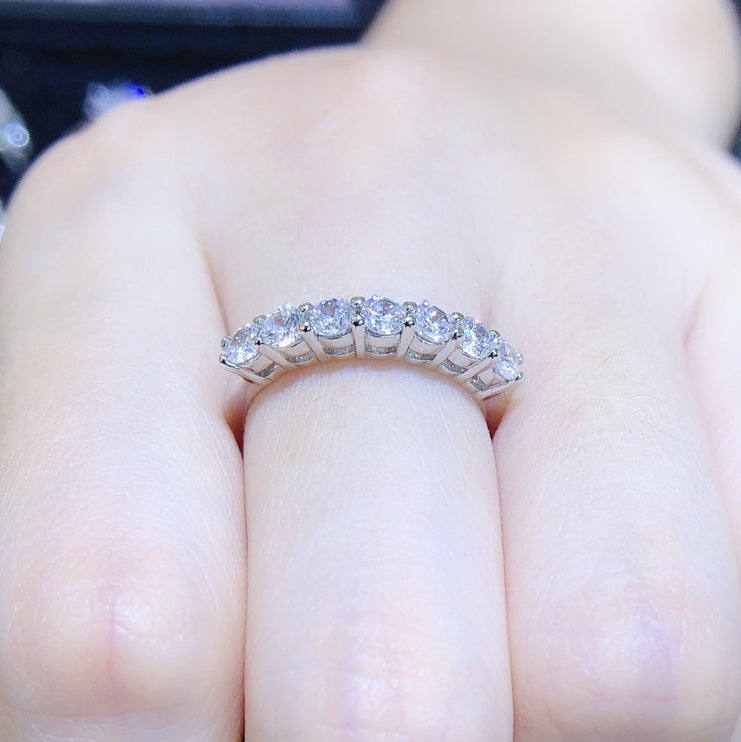 π 925 Silver Ring with Moissanite - Hearts and Arrows Cut - Daily Cozy Closet