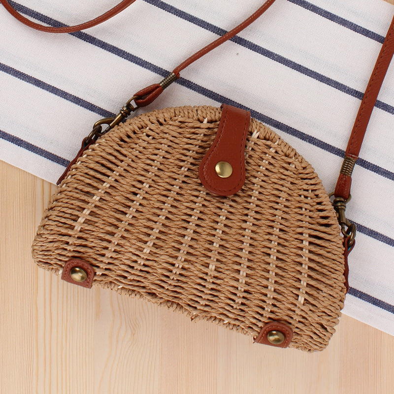 🌾 Semicircle Straw Woven Messenger Bag – Chic & Natural Summer Essential - Daily Cozy Closet