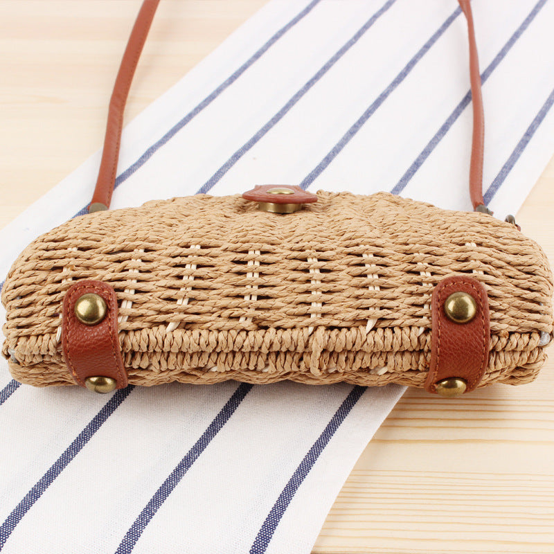 🌾 Semicircle Straw Woven Messenger Bag – Chic & Natural Summer Essential - Daily Cozy Closet