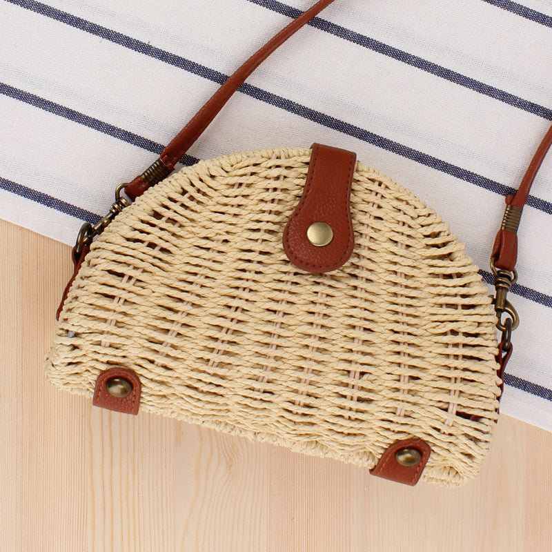 🌾 Semicircle Straw Woven Messenger Bag – Chic & Natural Summer Essential - Daily Cozy Closet
